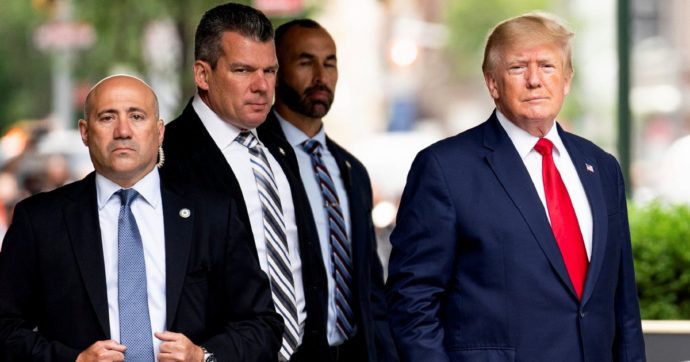 Donald si appella al V emendamento e non risponde