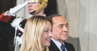 Copertina di Rieccoli di nuovo: stavolta ci tocca il presidenzialismo