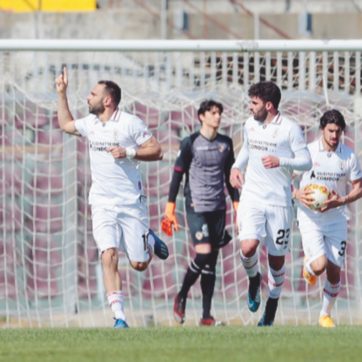 Copertina di Scandalo Figline, Livorno promosso in serie D