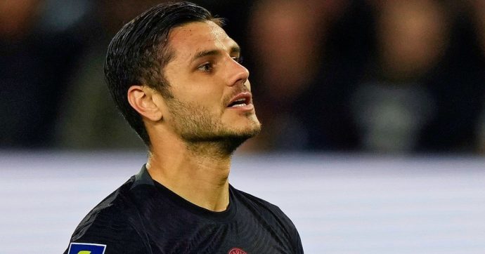 Mauro Icardi messo fuori rosa nel Psg: adesso può giocare solo in quinta divisione francese