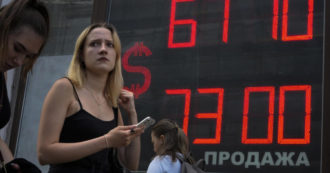 Copertina di Russia, economia in contrazione del 4% nel 2o trimestre 2022. Calo forte ma meno delle attese