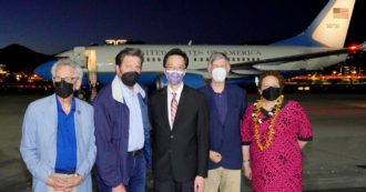 Copertina di Rieccoli: una delegazione del Senato Usa a Taiwan