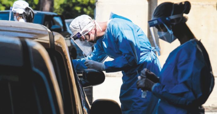 Il Covid alle urne tra Crisanti e la “strategia zero” di destra