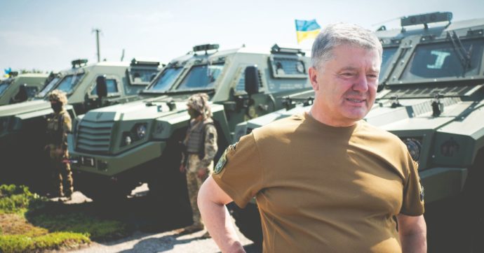 Copertina di Ucraina, battaglione Poroshenko. La guerra come uno spot