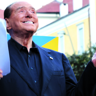 Copertina di Riecco il Caimano: niente appello per gli assolti. Il Fatto di domani 18 agosto