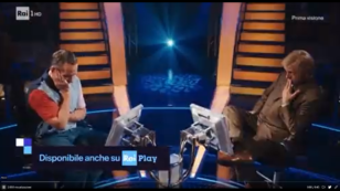 Copertina di ‘Quiz’: il film sulla truffa alla versione inglese di ‘Chi vuol essere milionario?’ arriva su Rai 1