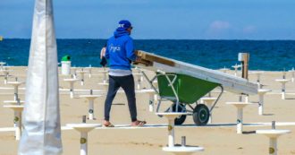 Copertina di “Pagati un euro o due all’ora”: pure questo è il mare di Rimini