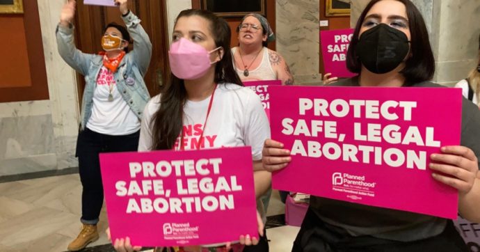 Ospedale della Louisiana nega il diritto di aborto ad una donna con feto gravemente malformato: “Legge contraddittoria”