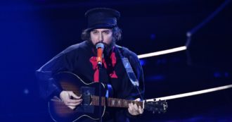 Copertina di Sponz Fest, Vinicio Capossela a FQMagazine: “Servono servizi e assistenza sanitaria alle aree interne, ma il capitale va sempre ai grandi centri urbani”