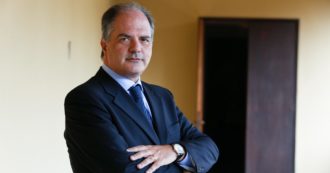 Calenda candida in Sicilia Giuseppe Castiglione: l’ex alfaniano (appena uscito da Fi) ras dei voti, è a processo per corruzione al Cara di Mineo