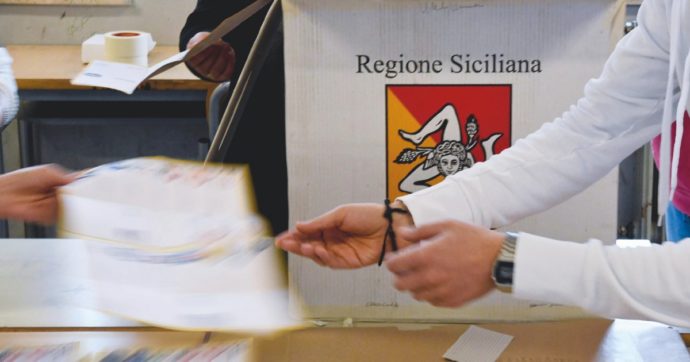 Copertina di Elezioni in Sicilia, Conte molla Letta: “Troppi impresentabili”