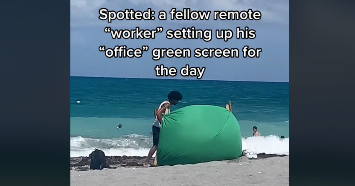 Smart working in spiaggia? Il trucco del green screen spopola su Tik Tok