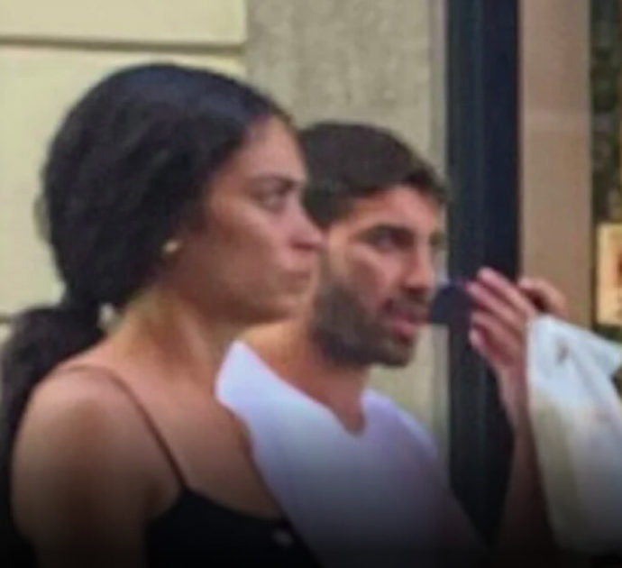 Elodie e Andrea Iannone paparazzati ancora insieme a Lugano: è più di un flirt estivo?