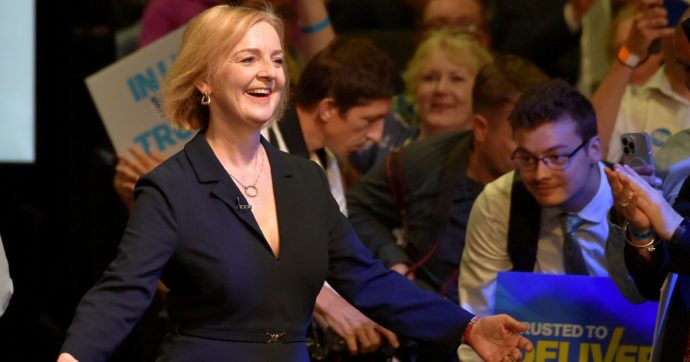Liz Truss già parla da premier: pronta a uso dell’atomica