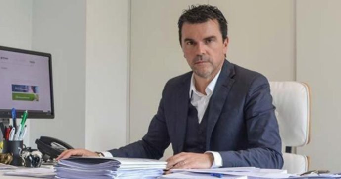 Frosinone, procura acquisisce file Asl sul “caso  polizze”