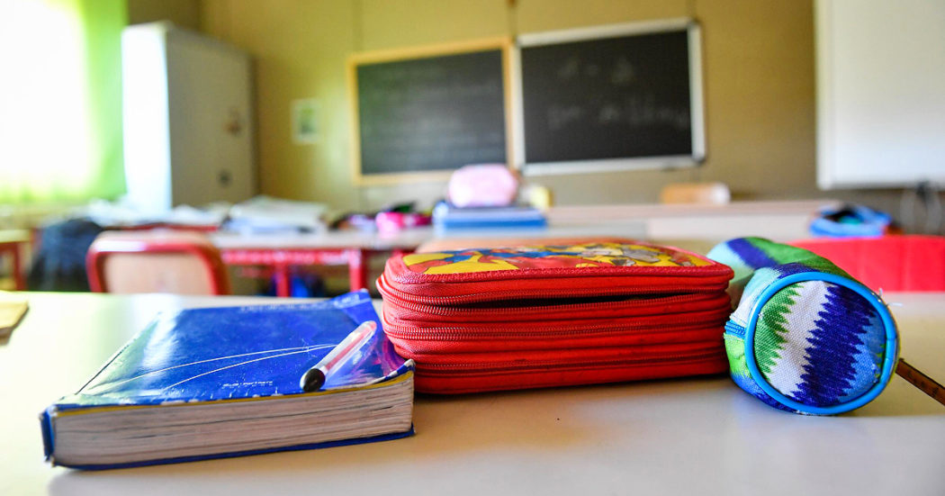 Orecchie d’asino a un alunno, assolta la maestra. La procura aveva chiesto due mesi