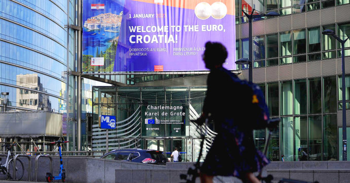Croazia, truffa da 130 milioni sul gas del colosso Ina. Svenduto e rivenduto all’estero, fatali i bonifici sul conto di un pensionato