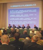 Copertina di Crisi, i massoni si scoprono  renziani (scettici)