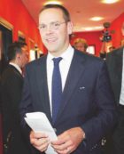 Copertina di Premium-Sky, il matrimonio che s’ha da fare. Per resistere