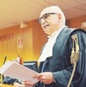 Copertina di Caso Carrai, il premier contro tutti. E Spataro attacca: “Nomina criticabile”