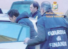 Copertina di Il crac di Wind Jet trancia le ali a Pulvirenti: arrestato dalla Finanza