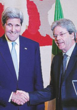 Copertina di Panegirico Kerry: Italia grandiosa, il suo impegno è enorme