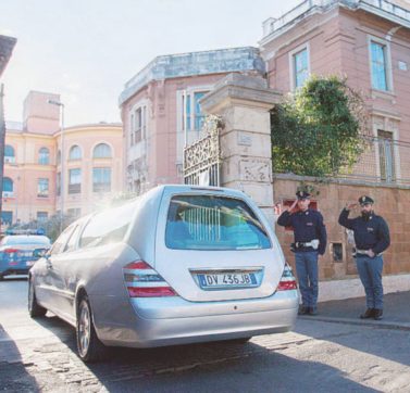 Altro che rapina: “Giulio  è stato torturato lentamente”