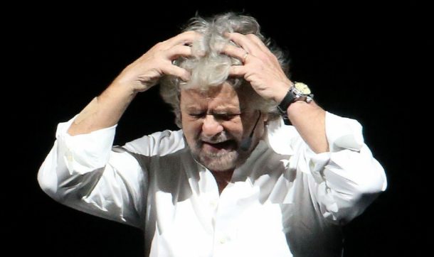 Copertina di Unioni civili, contrordine di Grillo: “Libertà di voto”