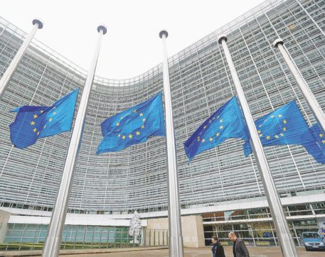 Mutui truccati, l’Ue non pubblica la sentenza: “Banche in pericolo”