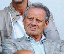 Copertina di Coraggio Zamparini, ti manca solo il mister di Città del Vaticano