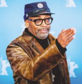 Copertina di Armi, spie, mancanza di regole La peggiore America è a Berlino