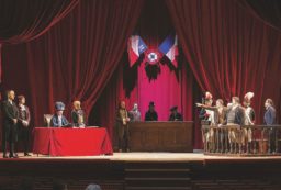 Copertina di La morte è di Danton ma è meglio stare con Robespierre