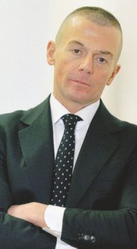 “Siamo tutti a rischio, proteggerci non basta”