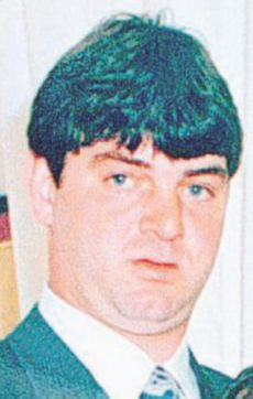 L’ex moglie del pentito depistatore “Costretto a imparare il copione”