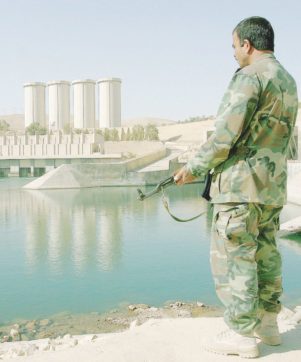 Copertina di La bomba d’acqua e il dietrofront italiano a Mosul