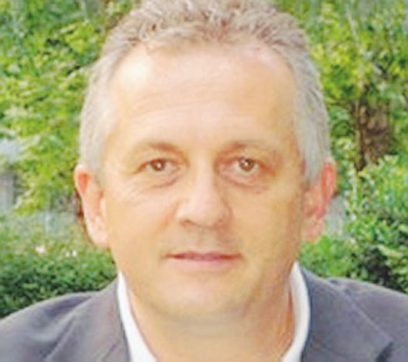 “Mi faccio 426 km a piedi contro Renzi”