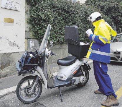 “Ribellatevi ai capi”. Da Nord a Sud, così funziona il sistema