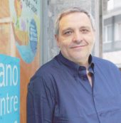 Copertina di “La vergogna del 2011 non ci è bastata. Si sta come ai tempi di Achille Lauro”