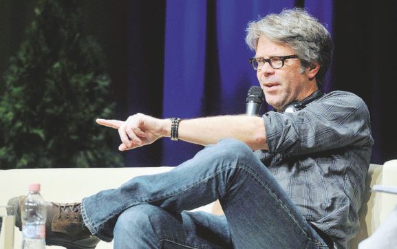 Copertina di Jonathan Franzen, alla ricerca del padre nascosto