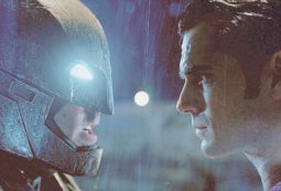 Copertina di Adesso Batman e Superman se le danno di santa ragione