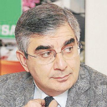 D’Alfonso (Pd) al telefono contro la polizia: “Complotto”