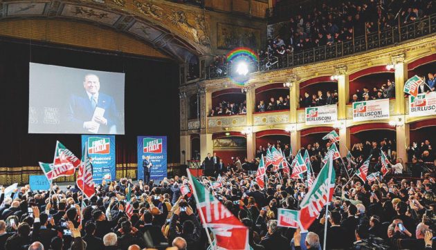 B. ci riprova in Sicilia e corteggia i “traditori”