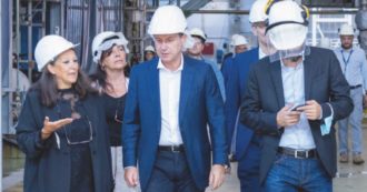 Copertina di Conte va alla festa “rossa” nel Veneto bianco (di Letta)