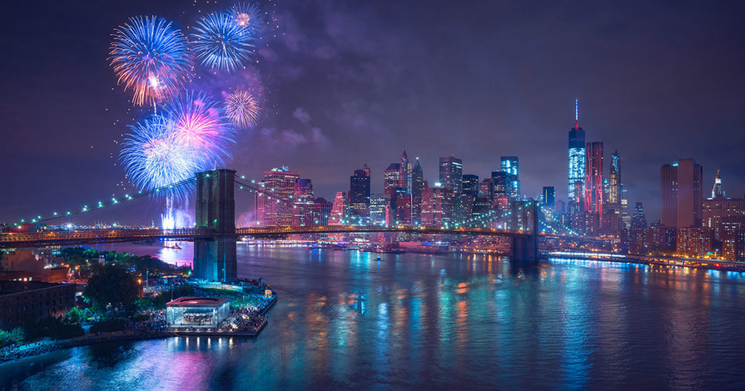 Times Square, poliziotti aggrediti con un machete poco prima della mezzanotte. L’FBI indaga sull’aggressore di appena 19 anni