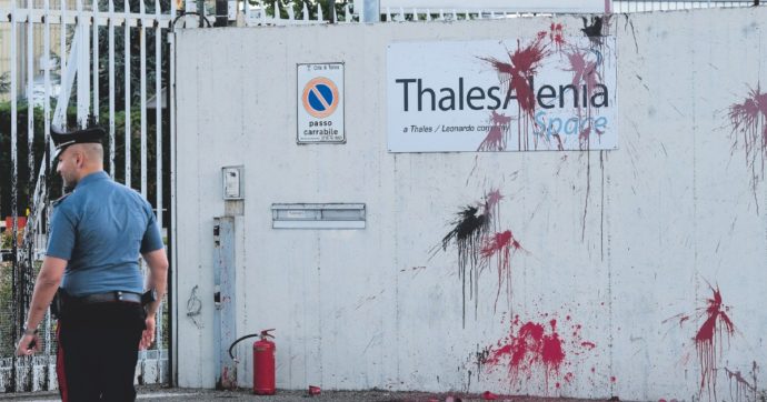 Anarchici rivendicano l’ordigno a Profumo