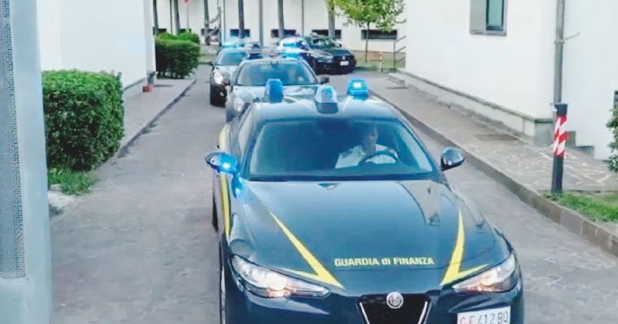 Cosenza, 202 arresti. Gratteri: “E la legge mi vieta di parlarne”