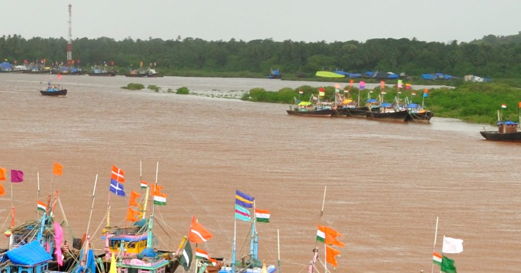 Pakistan, otto monsoni in tre mesi: i cambiamenti climatici aumentano i ritmi