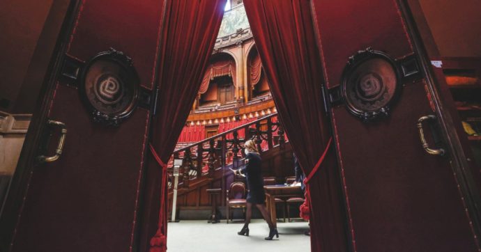 Soldi&politica, il business punta sui dem e Calenda