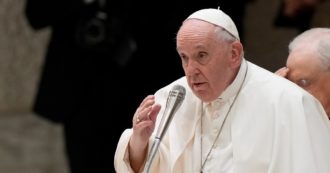 Copertina di Migranti, Papa Francesco: “L’Unione europea non può lasciare all’Italia e ad altri paesi tutta la responsabilità”