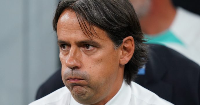 Simone Inzaghi alza la voce dopo Milan-Inter: “Rigore clamoroso su Thuram, comincio ad arrabbiarmi”